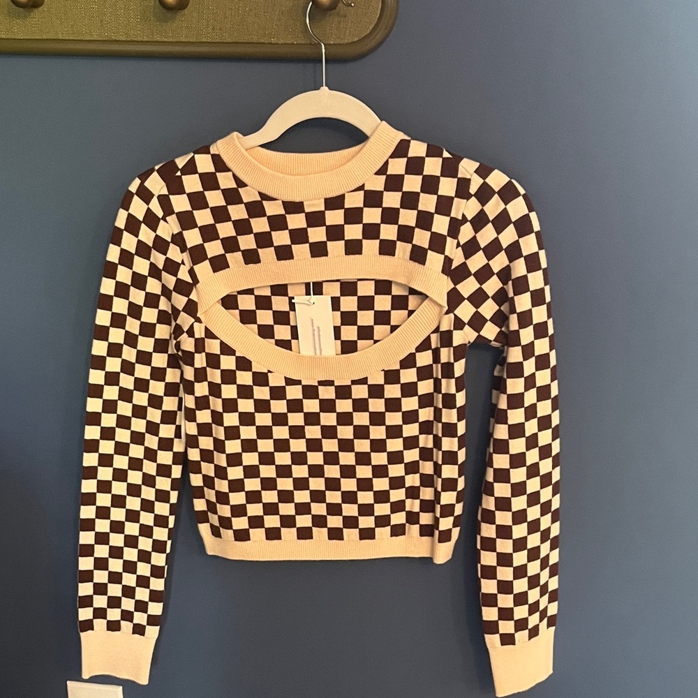 Checkerboard Cutout Crewneck Sweater - Cream & Brown
